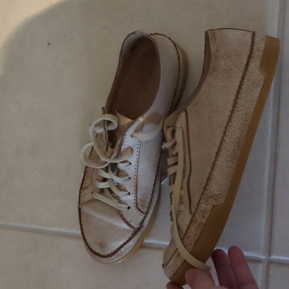 Clark's Plus Cushion Leather Women's Off White-blush Distressed Casual Trainers - Picture 2 of 5